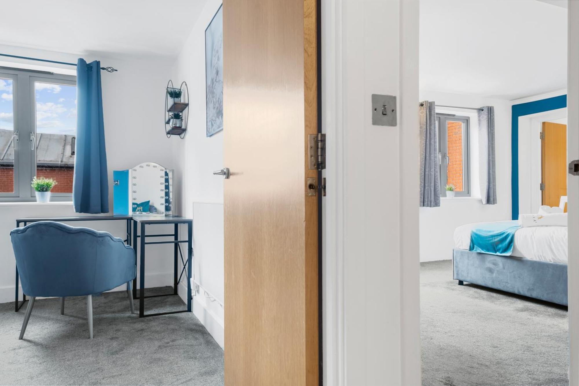 Pluxa Globe - Spacious Apartment In Jq With Parking Бирмингем Экстерьер фото